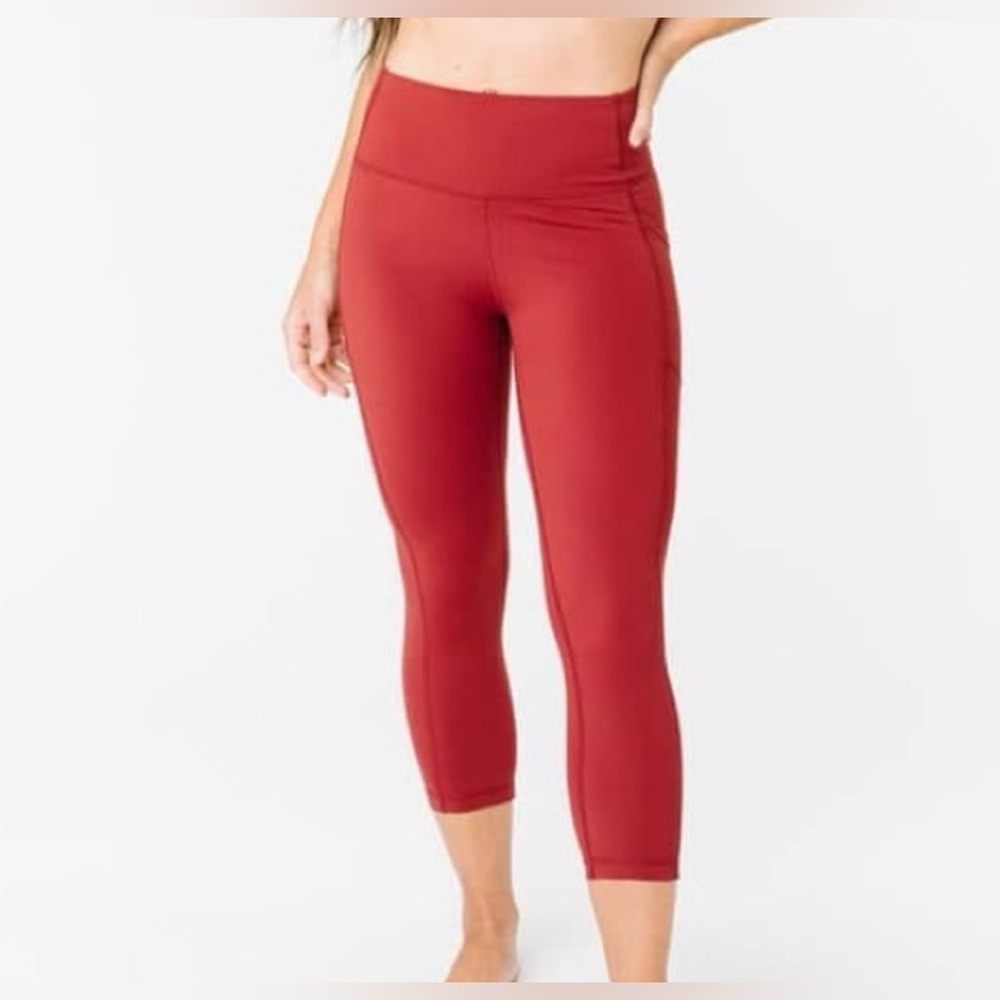 ZYIA Active $69 Red Pocket Light n Tight Hi-Rise Capri XL 16/18 EUC - Picture 3 of 9